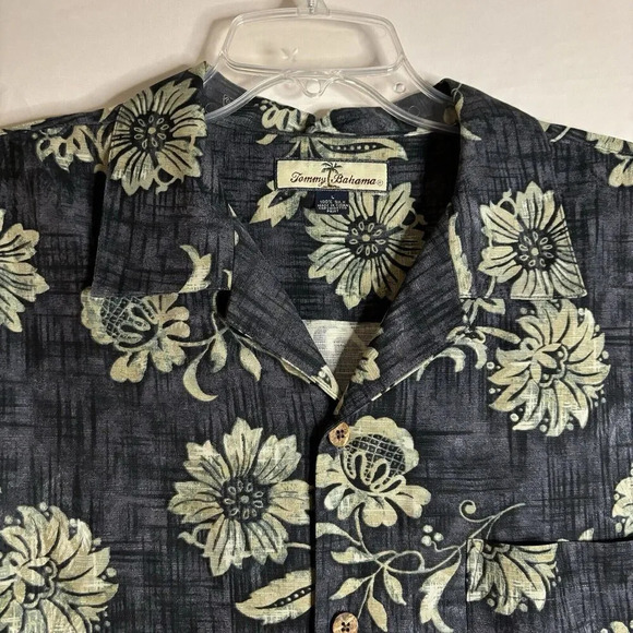 TOMMY BAHAMA Hawaiian Floral Print Short Sleeve Silk Button Up Aloha Shirt Large - Picture 2 of 14